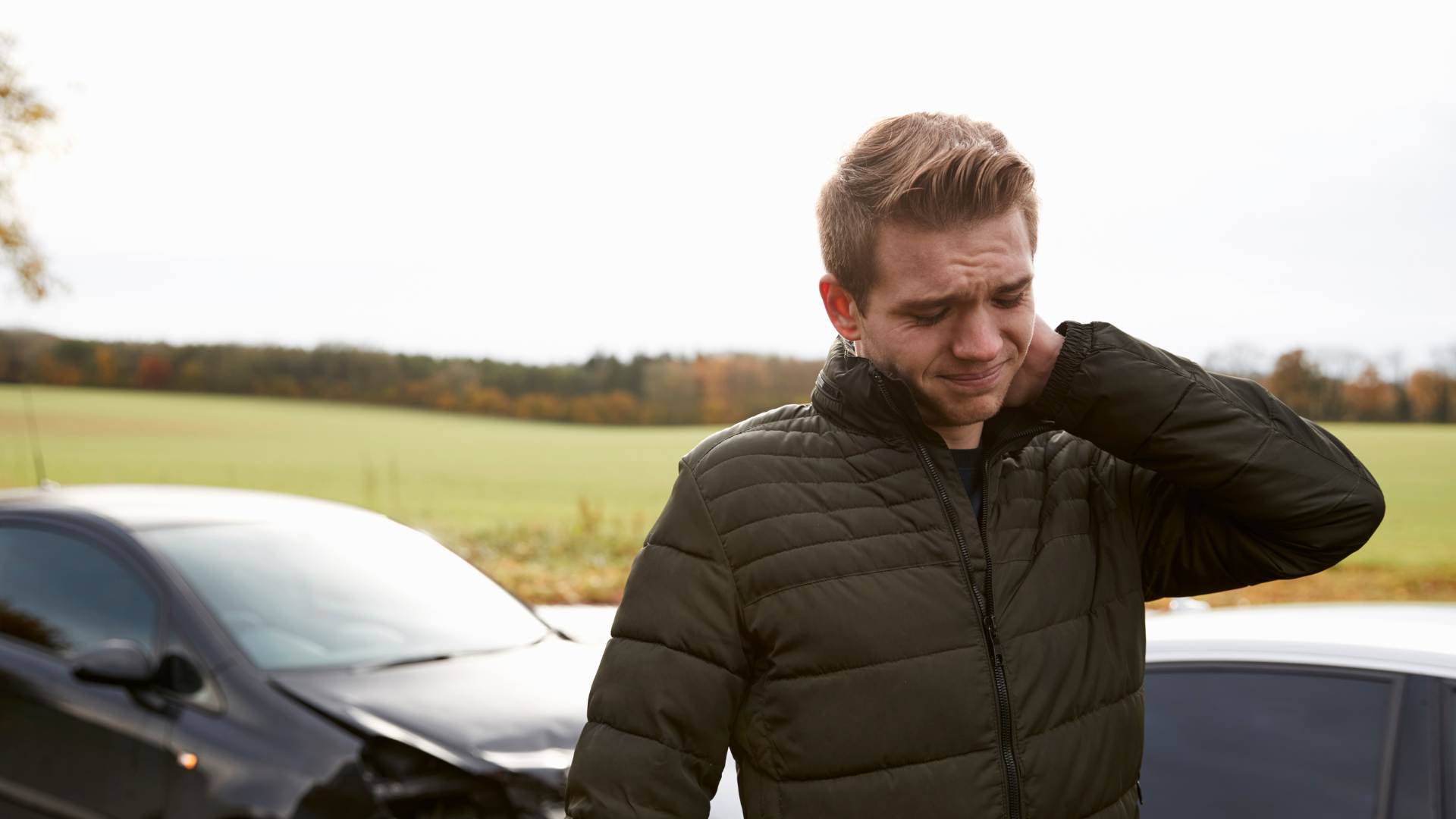 Persona llamando después de un accidente